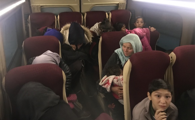Çanakkale'de 98 düzensiz göçmen yakalandı