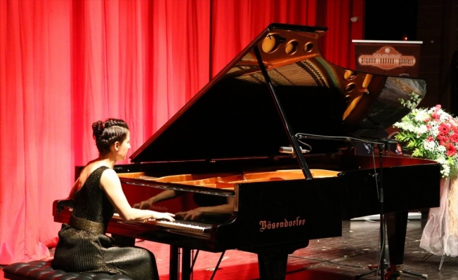 Piyanist Birsen Ulucan Tekirdağ'da sahne aldı