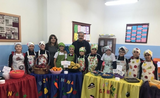 Sakarya Atatürk İlkokulu'nda Yerli Malı Haftası kutlandı
