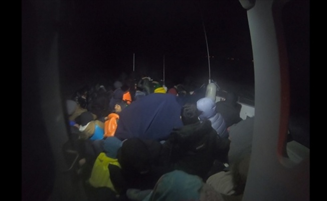 Çanakkale'de 70 düzensiz göçmen yakalandı