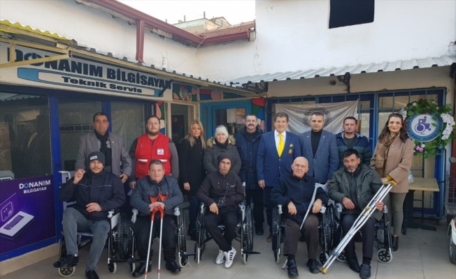 Hayırseverden TSD'ye tekerlekli sandalye bağışı