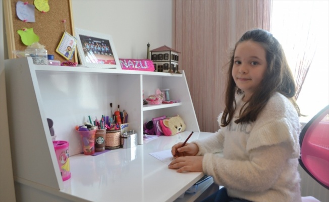 Kırklareli'nde 9 yaşındaki Nazlı depremzedelere harçlığını gönderdi