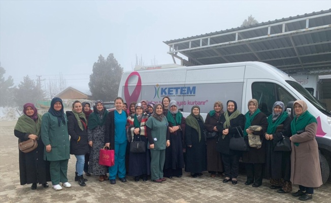 Pazaryeri'nde kadınlara ücretsiz kanser tarama testi yapıldı