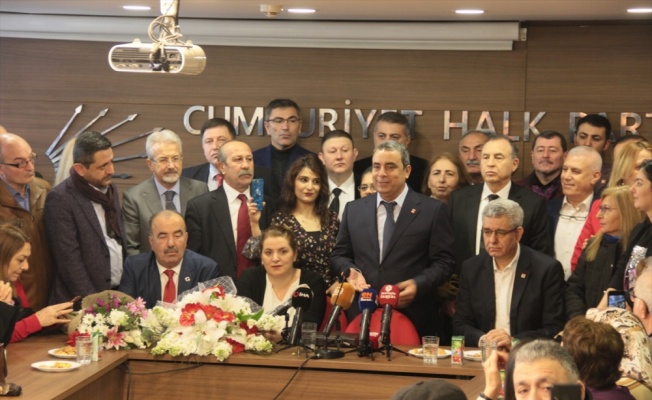 CHP İl Başkanlığına seçilen İsmet Karaca görevi devraldı