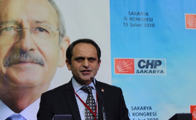 CHP Sakarya İl Başkanlığı'na Ecevit Keleş seçildi