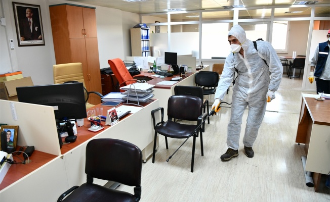 Çayırova'da dezenfekte çalışmaları devam ediyor