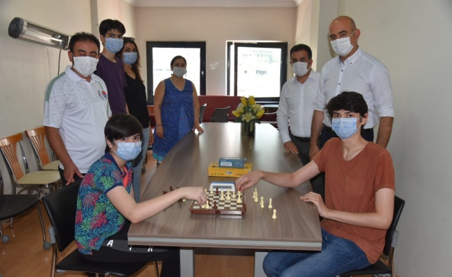 Dünya Satranç Günü’nde online turnuva