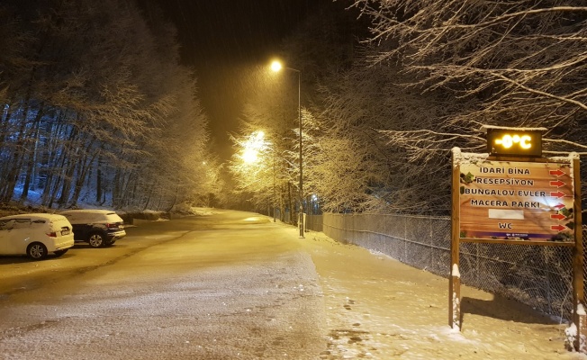 Eriklitepe’de kar yağışı başladı