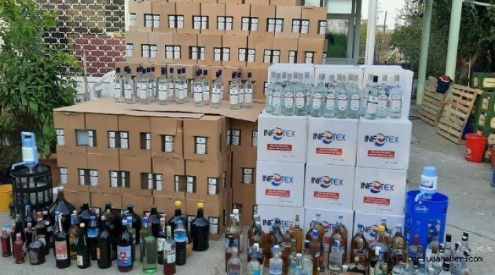 Jandarma 2020 yılında 20 ton kaçak içki ele geçirdi