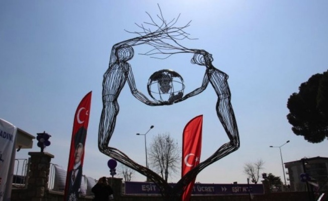 Aydın'da “Eşitlik” heykeli törenle açıldı