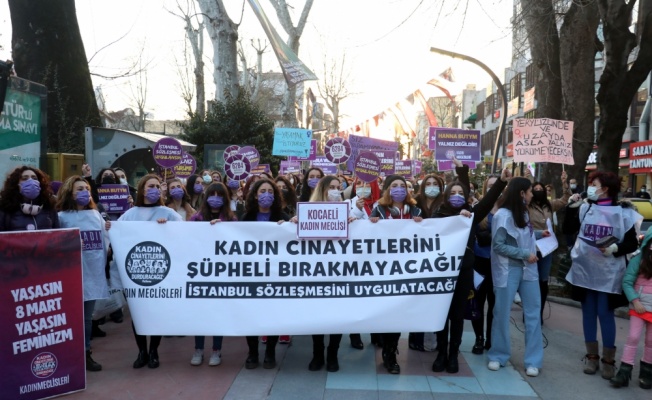 Kocaeli'de 8 Mart Dünya Kadınlar Günü dolayısıyla yürüyüş düzenlendi