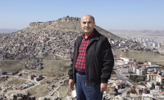 Mardin'de Cuma Tepesi'ne tırmanan ilk Vali oldu