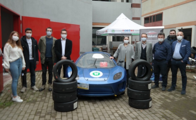 Pirelli Türkiye’den, Kocaeli Üniversitesi’ndeki iki takıma sponsorluk desteği