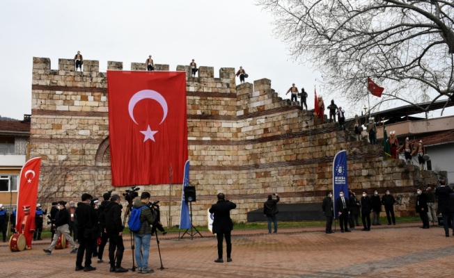 Bursa'nın fethinin 695. yıl dönümü törenle kutlandı