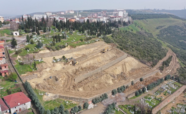 Kocaeli'de Dilovası mezarlıklarında son rötuşlar