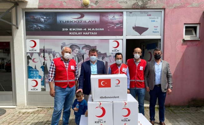 Ferizli Belediye Başkanı Gündoğdu'dan Türk Kızılay Şubesi'ne ziyaret