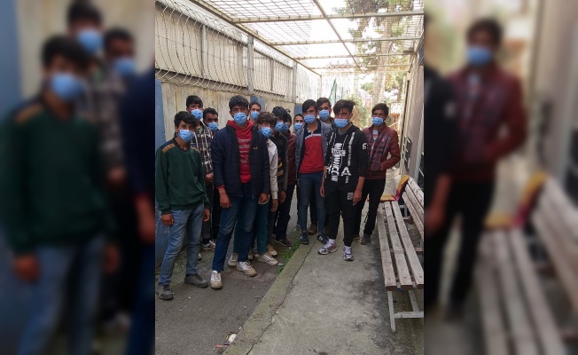 Kocaeli'de 16 düzensiz göçmen yakalandı