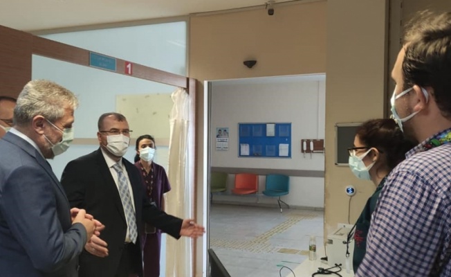 Sağlık Bakan Yardımcı Halil Eldemir, Bursa'da incelemelerde bulundu