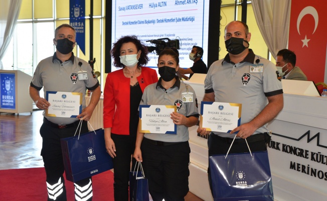 Bursa Büyükşehir’de başarılı personeller ödüllendirildi