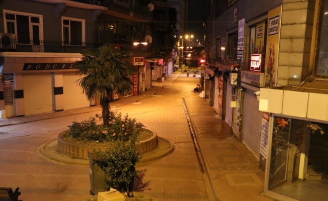 Doğu Marmara ve Batı Karadeniz'de kısıtlamanın başlamasıyla sokaklar boşaldı