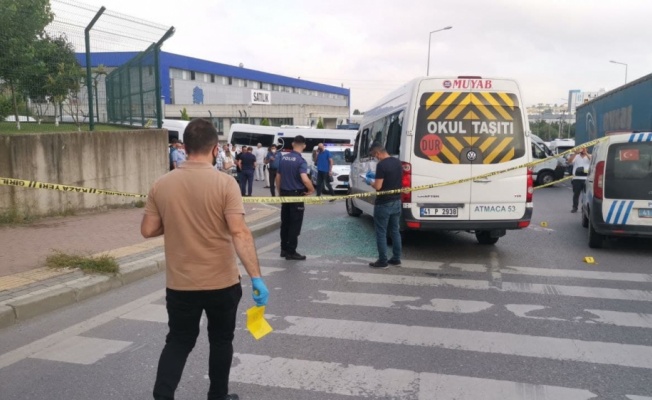 GÜNCELLEME - Kocaeli'de işçileri taşıyan servis minibüsüne silahlı saldırı: 4 yaralı