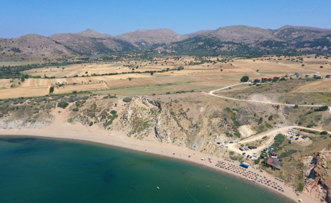 Müsilaj Türkiye'nin en büyük adası Gökçeada'nın kıyılarında büyük ölçüde etkisini yitirdi