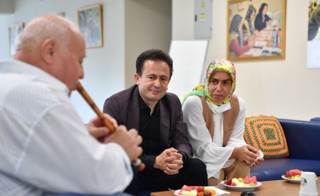 Tuzla Belediye Başkanı Yazıcı, Yaşlılar Merkezi sakinlerinin Kurban Bayramı'nı kutladı