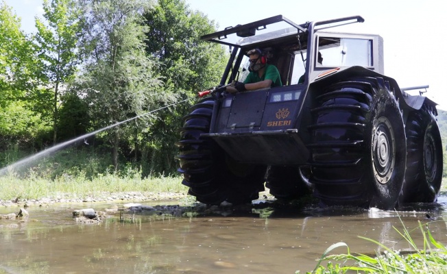 Kocaeli’de amfibi araçla etkili vektör mücadelesi