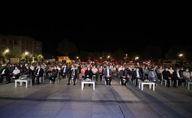 Sakarya’da depremin 22. yılı Demokrasi Meydanı’nda anılacak