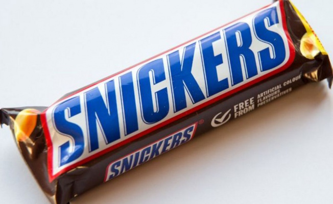 Snickers, İspanya’daki reklamını geri çekti!