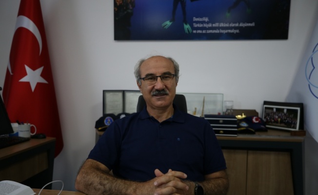 Prof. Dr. Mustafa Sarı, dalış yaptığı Marmara Denizi'nin dibindeki müsilaja ilişkin gözlemlerini anlattı: