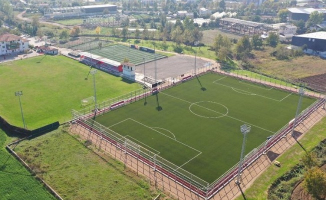 Kocaeli'nde FIFA standartlarında futbol sahası 