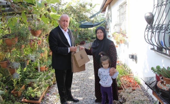Söğütlü Belediye Başkanı Özten, 15 Ekim Kadın Çiftçiler Günü'nü kutladı