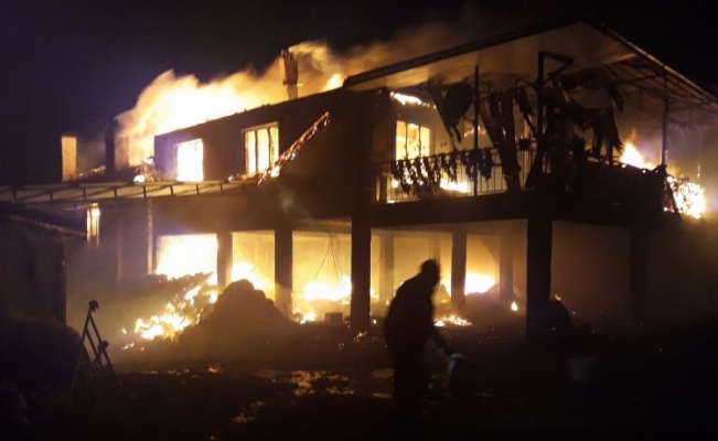 Aydın Karacasu Ziraat Odası Başkanı Sevinç'in evi yandı