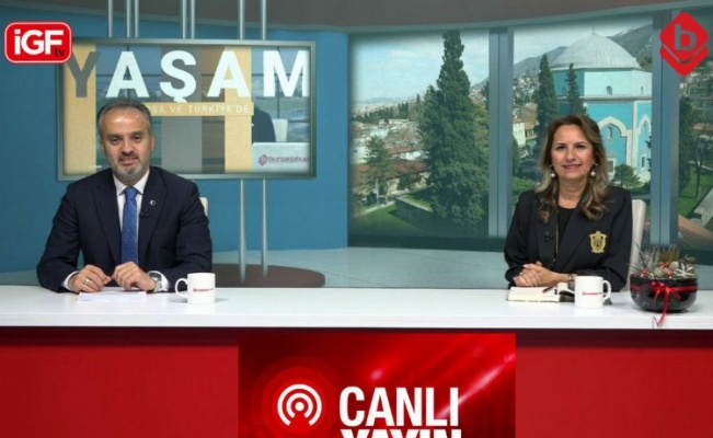 Bursa Büyükşehir Belediye Başkanı Alinur Aktaş  canlı yayında konuşuyor