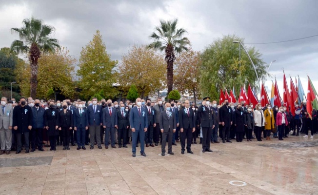 Büyük Önder Atatürk, Gölcük ve Karamürsel'de anıldı