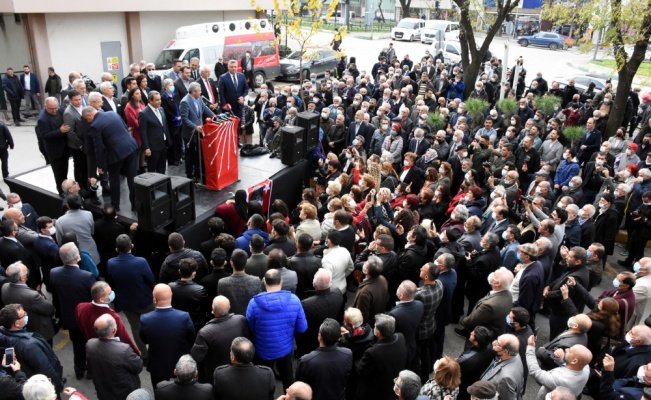 CHP'li Salıcı, partisinin Bursa İl Başkanlığı'nın açılışında konuştu: