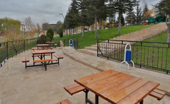 Nevşehir'de yenilenen Bahçelievler Parkı göz kamaştırdı