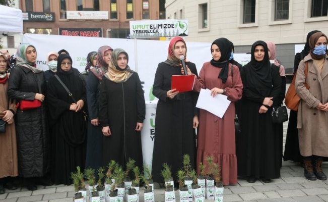Saadet Partili kadınlar Bursa'da 'Umut Ormanı'nı tanıttı