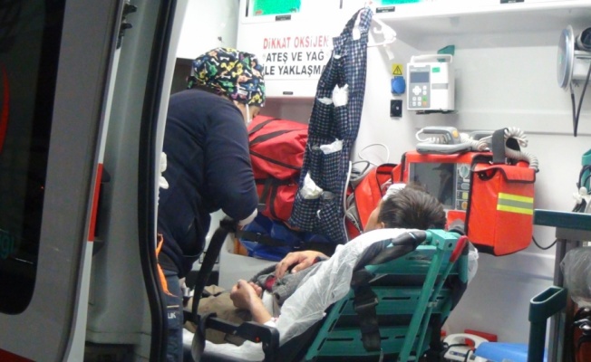 Taraklı'da karantinada olması gereken kişi, tartıştığı amcasının oğlunu keserle yaraladı