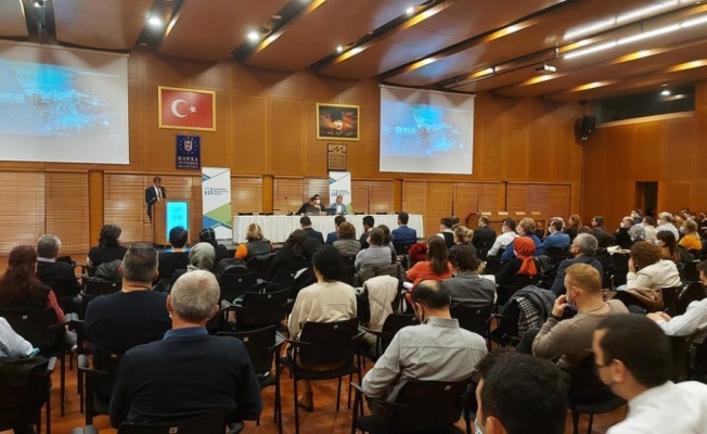 Bilgi Teknolojileri Platformu toplantısı, Bursa Büyükşehir Belediyesi ev sahipliğinde yapıldı