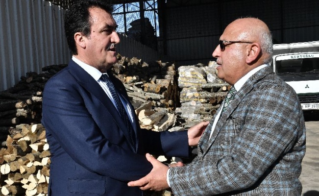 Bursa Osmangazi Belediye Başkanı Dündar, Mahrukaçtı esnafıyla buluştu 