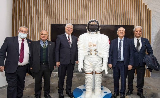 Uzay ve Havacılık Sergisi Nasreddin Hoca'da açıldı