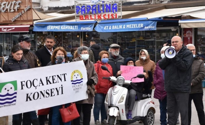 İzmir Foça Kent Konseyi'nden "Savaşa Hayır!" açıklaması 