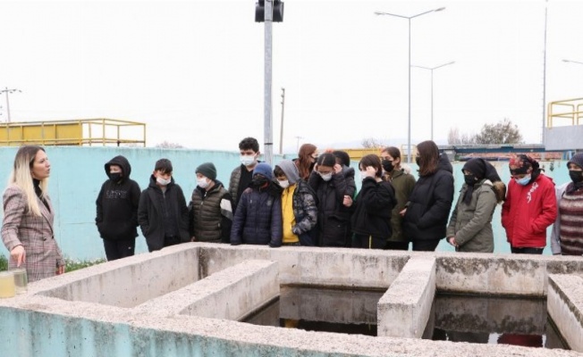 Manisa Kırıkağaç'ta öğrencilerden arıtma tesisine ziyaret