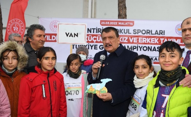 Okullararası Oryantring Türkiye Şampiyonası Malatya'da yapıldı 