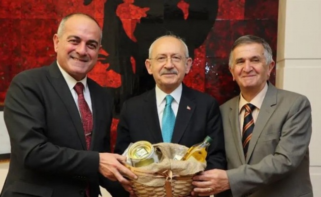 Başkan Sertaslan Gemlik Halk Büfeleri'ni Ankara’da anlattı