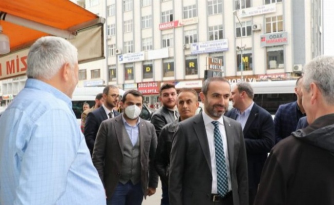 Rize AK İl Başkanı İshak Alim'den Pazar esnafına ziyaret