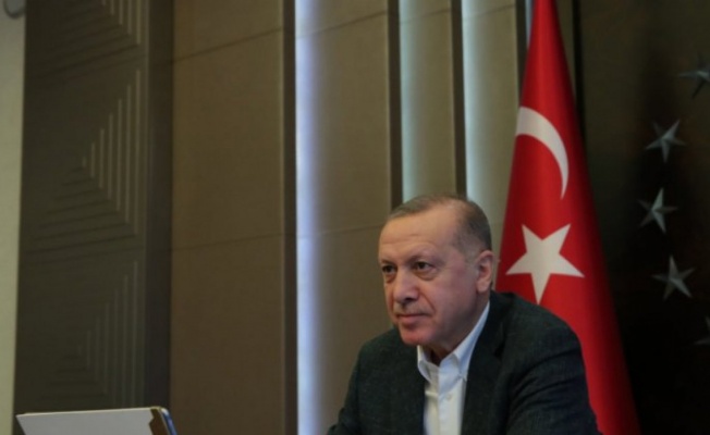 Cumhurbaşkanı Erdoğan'dan voleybol 'milli'lerine tebrik