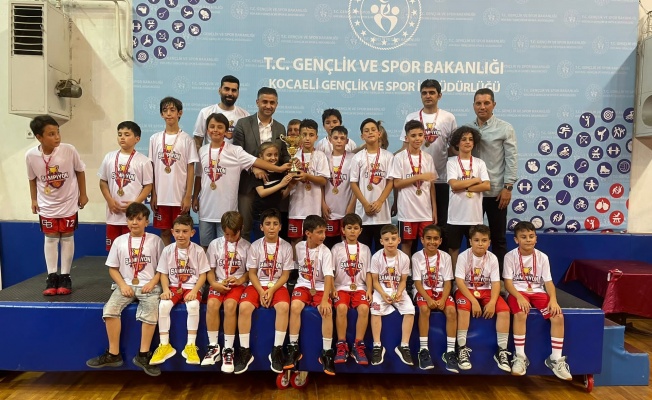 Gölcük Belediyespor U-10 Basketbol Takımı Kocaeli şampiyonu
